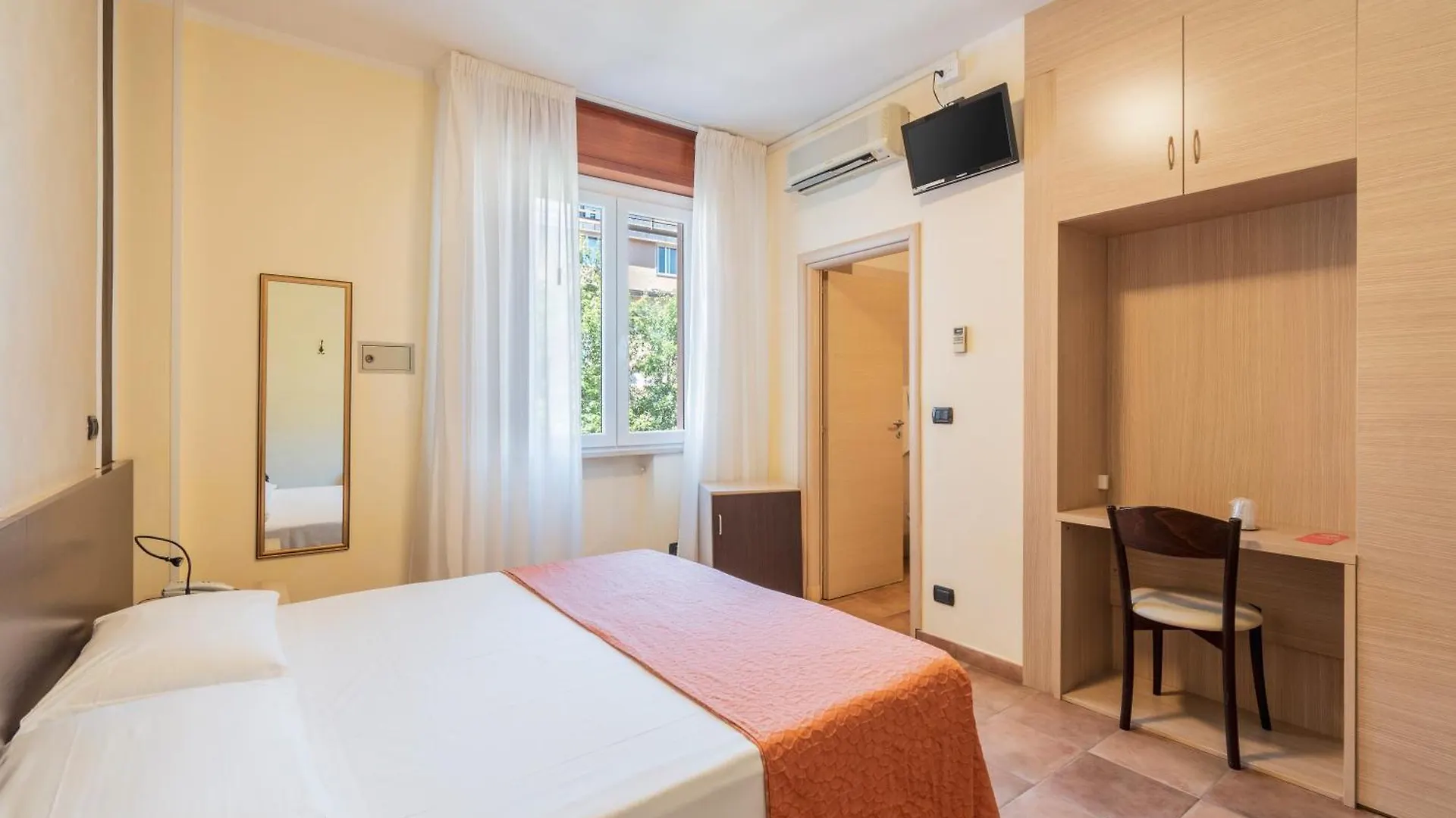 Hotel Gabrini Marina di Massa